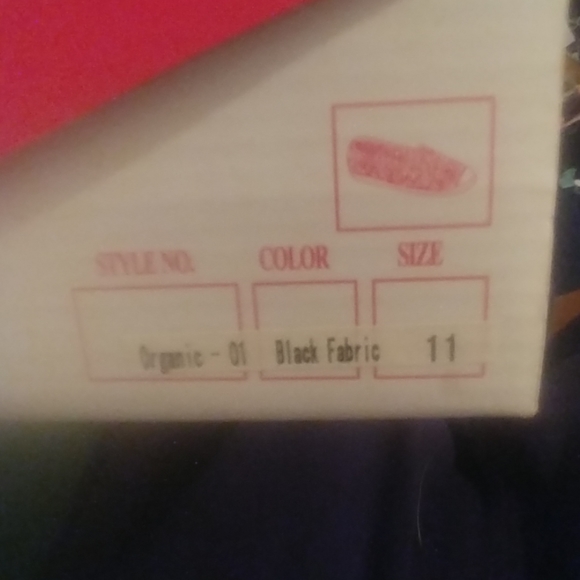 Flops - Picture 4 of 4